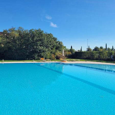 Dolce Blu Sirmione Apartman Rivoltella del Garda Kültér fotó