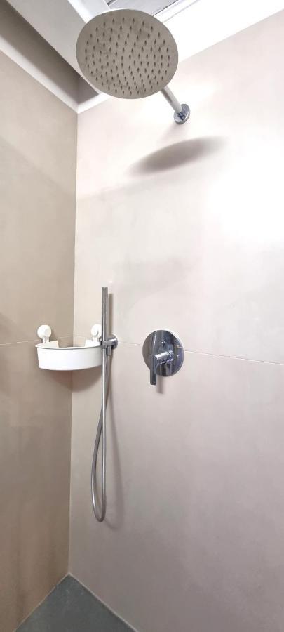 Dolce Blu Sirmione Apartman Rivoltella del Garda Kültér fotó
