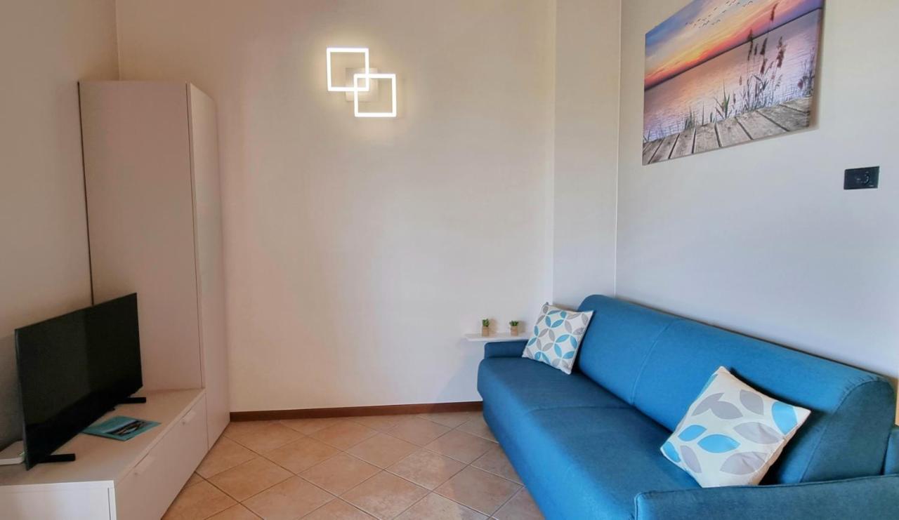 Dolce Blu Sirmione Apartman Rivoltella del Garda Kültér fotó