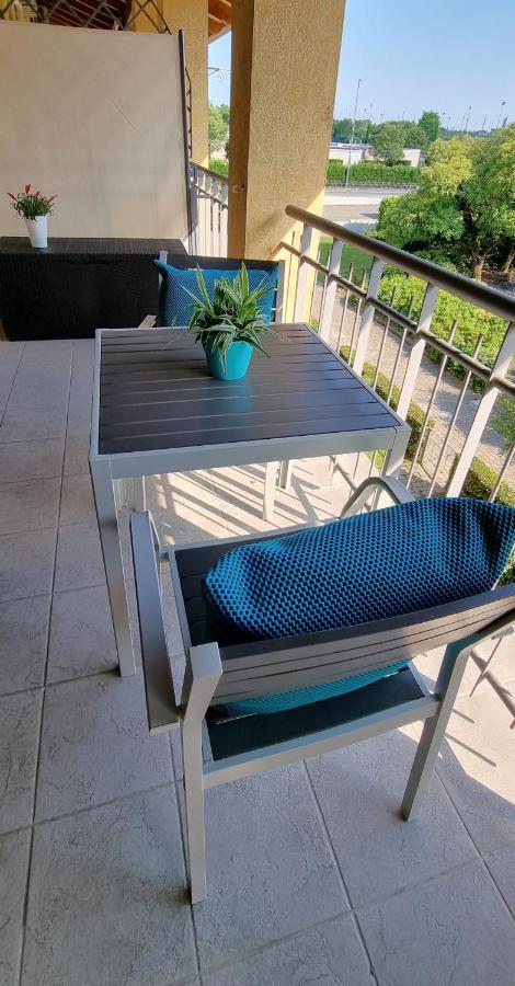 Dolce Blu Sirmione Apartman Rivoltella del Garda Kültér fotó