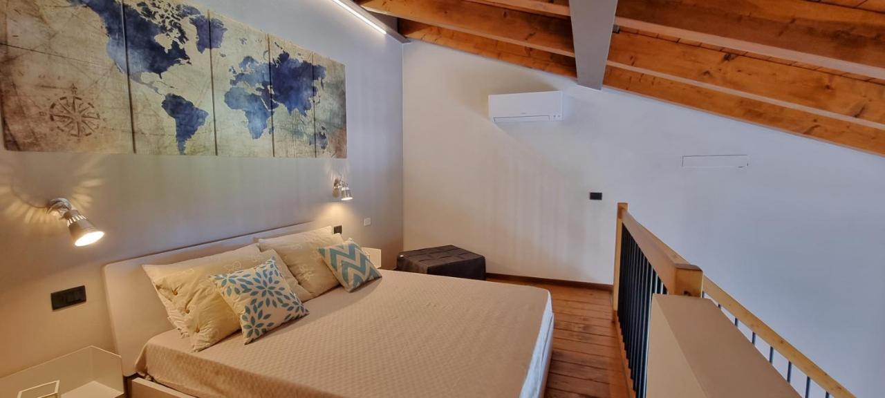 Dolce Blu Sirmione Apartman Rivoltella del Garda Kültér fotó
